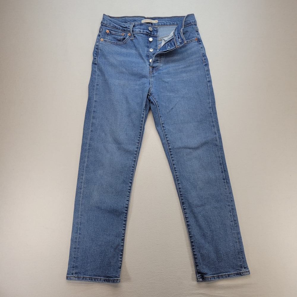 Levi's Wedgie Straight Leg Women's Jeans